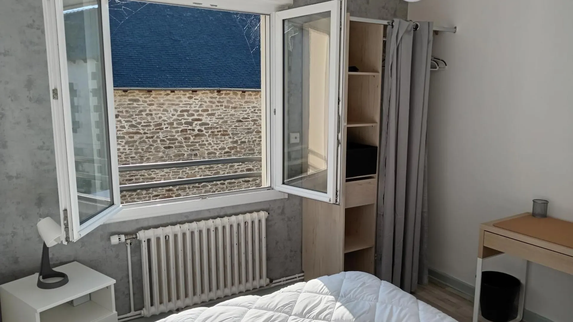 Chambre A L Etage Plémet France